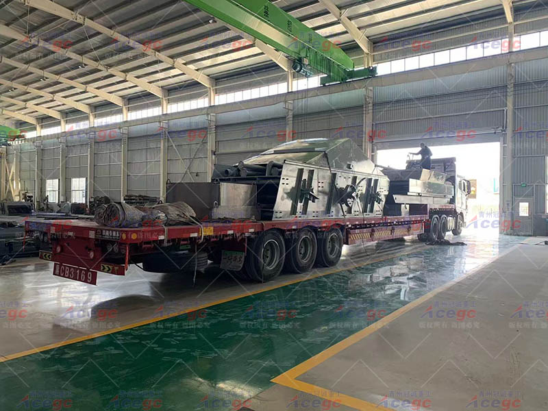 沙金振篩設備出口發貨